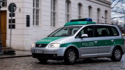 Почти 200 полицейских проводят обыски в Берлине из-за информации о теракте