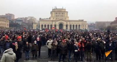 "Армения без Никола": в Ереване проходит митинг оппозиции – видео