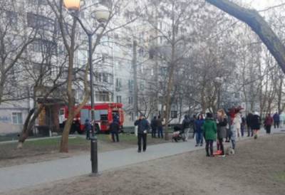 9-летний мальчик выпал из окна многоэтажки и выжил: кадры чудесного спасения из Одессы - odessa.politeka.net - Одесса