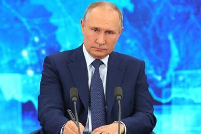 Путин потребовал от нефтяников не хулиганить с россиянами
