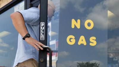 Канада хочет договориться с Байденом о запрете автомобилей на бензине