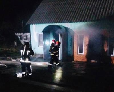 На Львовщине произошло страшный пожар: владелец дома отравился дымом и чуть не умер – фото