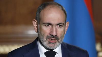 Армяне требуют отставки Пашиняна