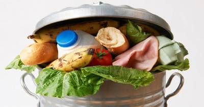 В Худжанде изъято и уничтожено более 500 кг просроченной еды и моющих средств
