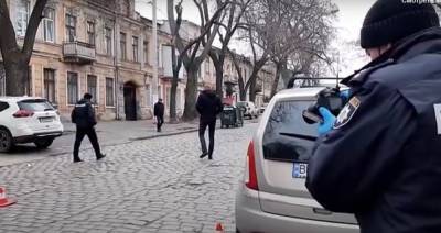 Разборки со стрельбой в центре Одессы, срочно направлены наряды полиции: кадры с места