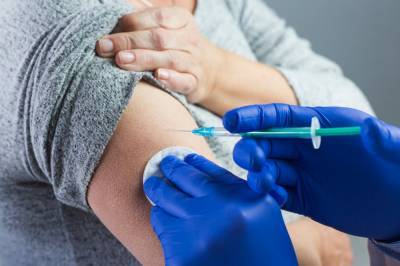 Оперштаб Минздрава одобрил план вакцинации населения от коронавируса: подробности
