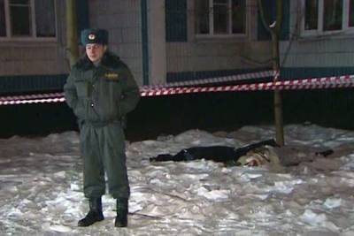 В Екатеринбурге охранник свел счеты с жизнью на рабочем месте