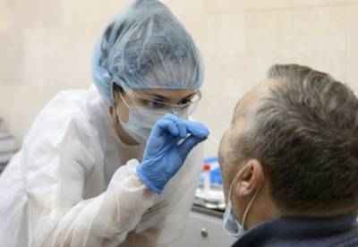 В Украине изменят ПЦР-тесты из-за нового штамма коронавируса
