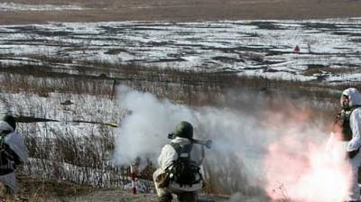 Военные ЮВО разбили скопление бронетехники условного противника на Кавказе