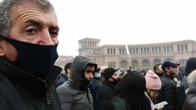 Противники Пашиняна заняли улицы Еревана