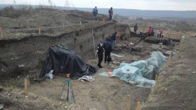 В Звенигороде неизвестные повредили археологический памятник княжества конца ХI-начала XIII веков