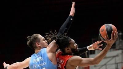 «Зенит» победил «Црвену Звезду» в баскетбольной Евролиге