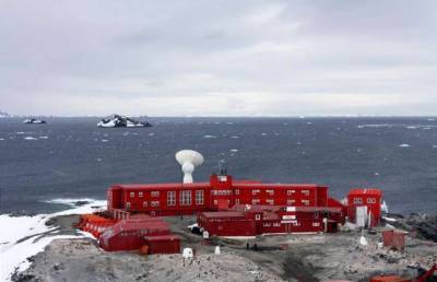 Антарктида потеряла статус единственного континента без коронавируса