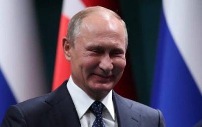 Путин назначил себя пожизненным сенатором Совета Федерации РФ