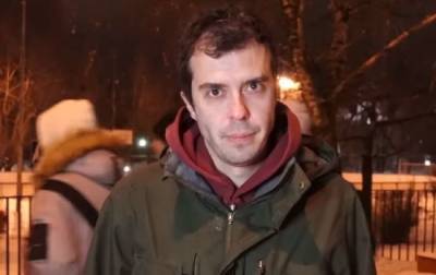 В Москве во время записи интервью прохожие прокричали «Слава Украине!» (ВИДЕО)