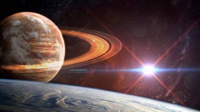 «Яркая двойная звезда»: космонавт с МКС показал фото сближения Сатурна и Юпитера