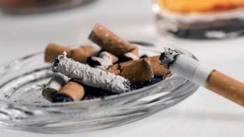 Россиян возмутила установка единой минимальной цены на сигареты