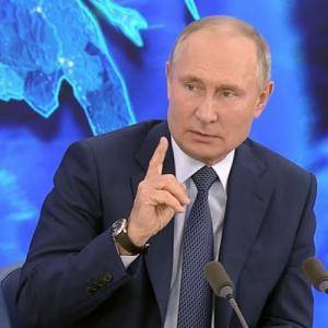 Россия в корне меняет отношение к Западу