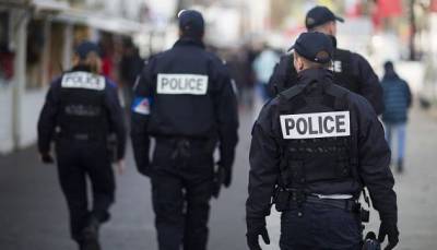 Во Франции мужчина застрелил трех полицейских