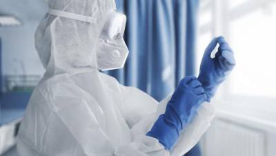 В РФ начнут производить самоочищающуюся ткань для медицинских масок