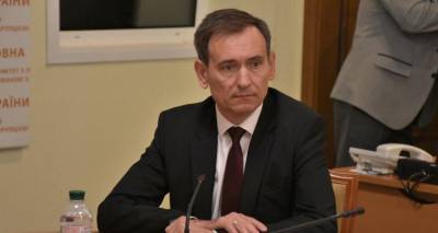 В Зеленского заявили, что закон о люстрации следует признать неконституционным