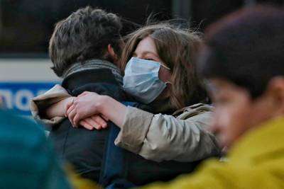 Вирусолог спрогнозировал сроки завершения пандемии в России