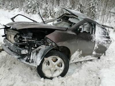 В Уватском районе в аварии с грузовиком погибла семья из Нижневартовска