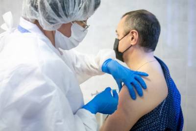 В Свердловскую область пришла новая партия вакцины от ковида. Будут прививать добровольцев