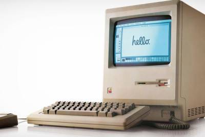Схемы одного из первых компьютеров Apple проданы за 630 тысяч долларов