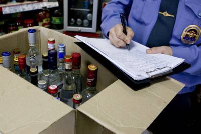 Пенсионерку из Тверской области осудили за нелегальную продажу алкоголя