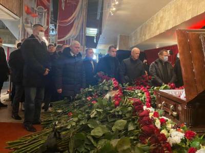 Мэры Киева, Одессы и Днепра прощаются с Кернесом (ФОТО, ВИДЕО)