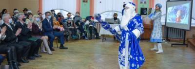 Депутаты Гомельского горсовета провели новогоднюю акцию во вспомогательной школе-интернате № 5