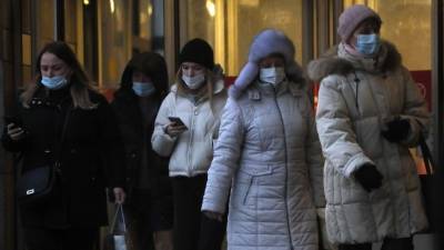 Путин: пандемия коронавируса не отменяет повестку развития РФ