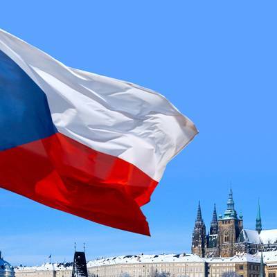 Правительство Чехии объявило в среду максимальный уровень эпид-угрозы в стране