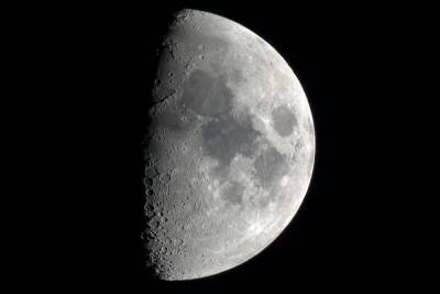 На Луне нашли больше 100 тысяч новых кратеров