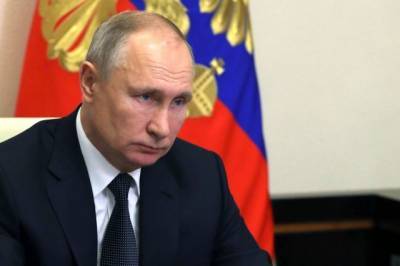 Путин одобрил идею сделать 31 декабря выходным по всей России