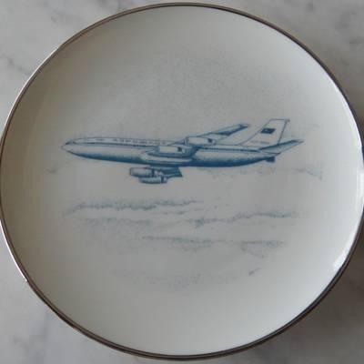 Лимитированную коллекцию посуды Аэрофлота можно купить на сайте SkyShop