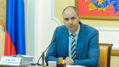 Губернатор Орловской области вакцинировался от коронавируса
