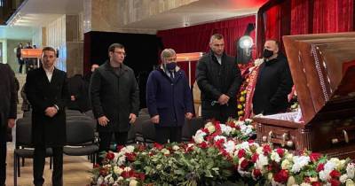 Похороны мэра Харькова фото и видео прощания с Геннадием Кернесом