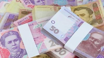 Каждый украинец заплатил по 3 тысячи гривен за обслуживание госдолга, – Счетная палата