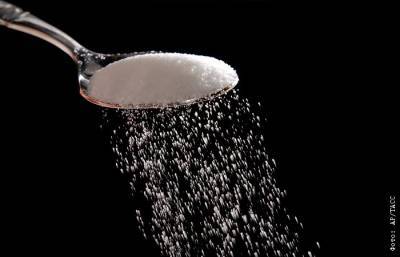Цены на сахар в РФ за неделю снизились на 3,2%