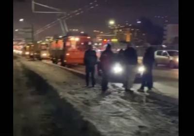 Опубликовано видео с места массовой аварии на Московском шоссе