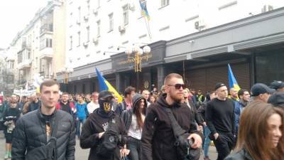 Harper's Magazine: украинских ультраправых власти поддерживают, а народ не любит