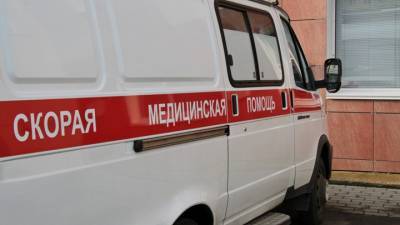 В Великом Новгороде ребенок выжил после падения с 8 этажа