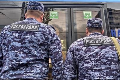 В Севастополе пьяная пассажирка «поставила на уши» весь автобус и оперативные службы