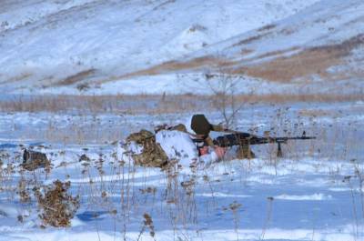 Немирное перемирие: боевики на Донбассе продолжают атаковать позиции ВСУ