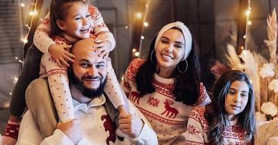 «И мило, и бесит»: Самойлова и Джиган предстали в одинаковых пижамах с детьми