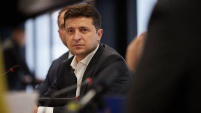 Депутаты призвали Зеленского восстановить Бандеру в звании Героя Украины
