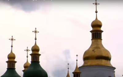 Величайший православный праздник 24 декабря: народные приметы и традиции