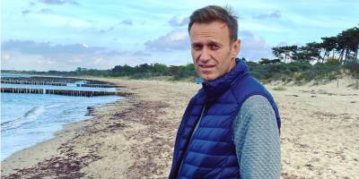 Госдеп США обвинил ФСБ России в отравлении Навального и раскритиковал действия Путина